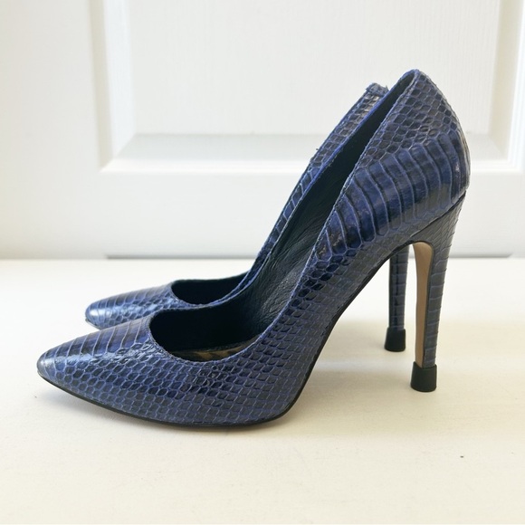 Aldo Blue Leather Snakeskin Pattern High Heels Pointed Toe Stilettos Size 7.5 - Picture 6 of 16